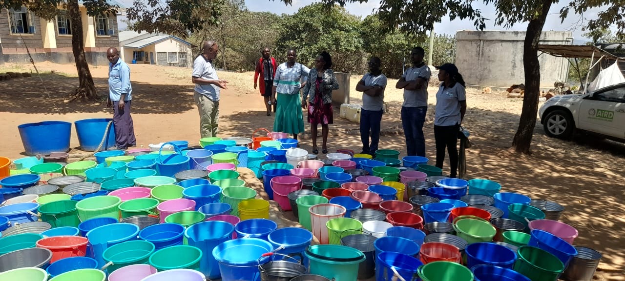 Water buckets distribution